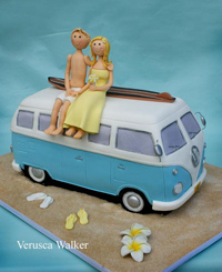 Pinterest-Kombi-wedding-cake.jpg